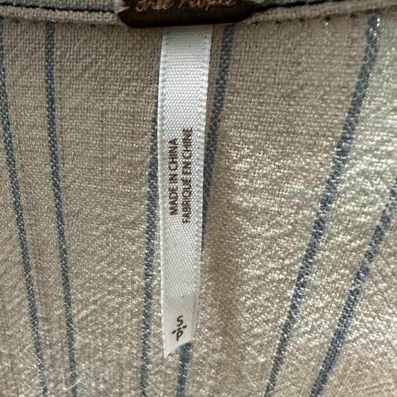 FREE People Audrey midi Belted shirt dress. Size Small/Petite. - Picture 3 of 9